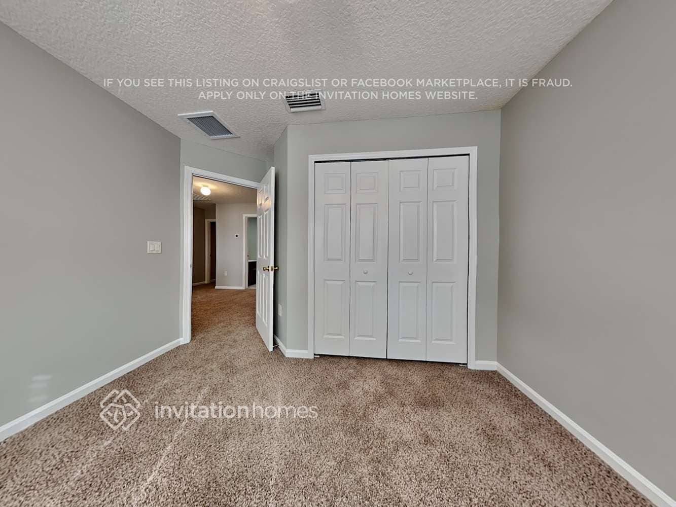 Building Photo - 216 N Hidden Tree Dr