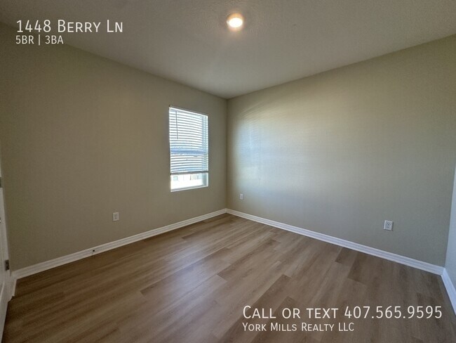 Building Photo - 1448 Berry Ln