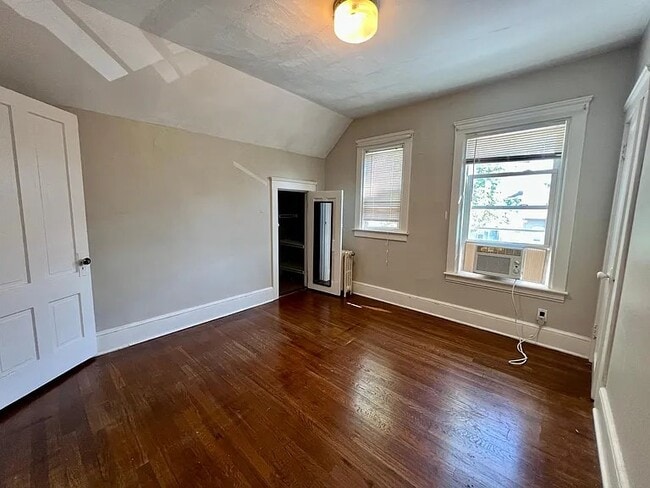 Building Photo - 231 Cato St