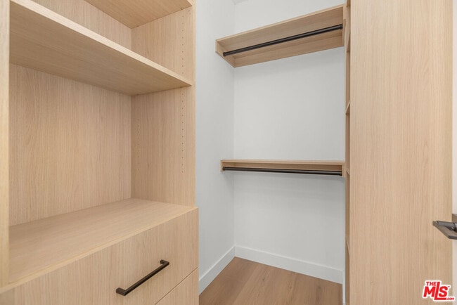 Building Photo - 12706 Pacific Ave