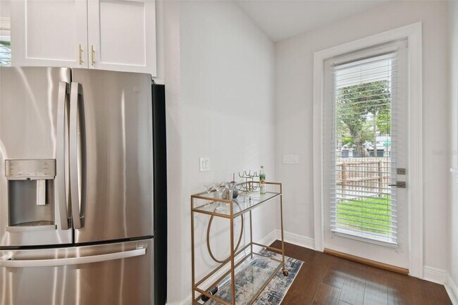 Building Photo - 5700 Interbay Blvd