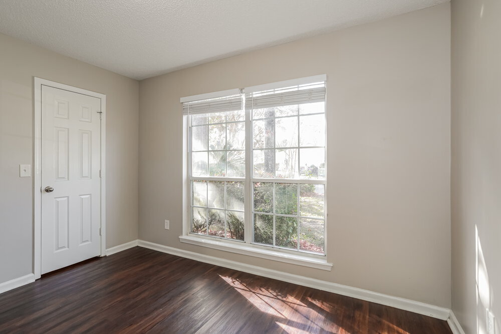 Building Photo - 8051 Mactavish Way W