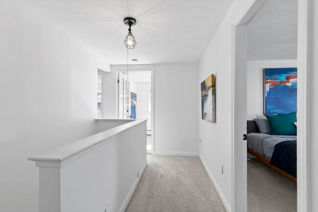 Building Photo - 16 Oceanview Ave