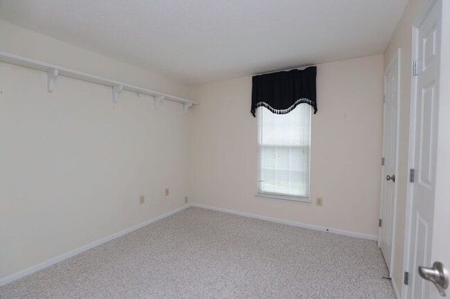 Building Photo - 10213 Wolfe Manor Ct
