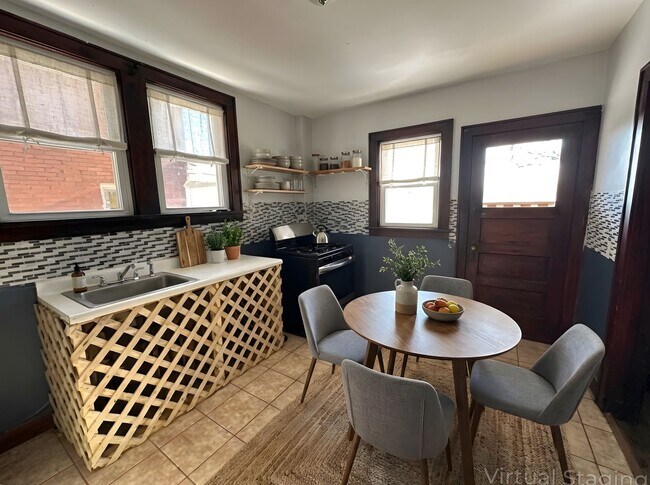 Building Photo - 3 Bed / 1 Bath Single Family Home in Swissvale