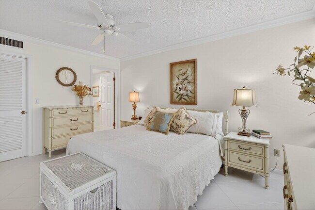 Building Photo - 3382 NE Causeway Blvd