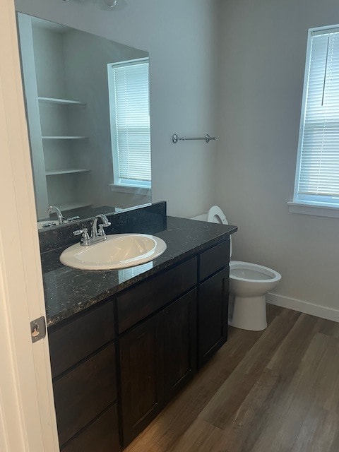 Building Photo - 404 Oak St