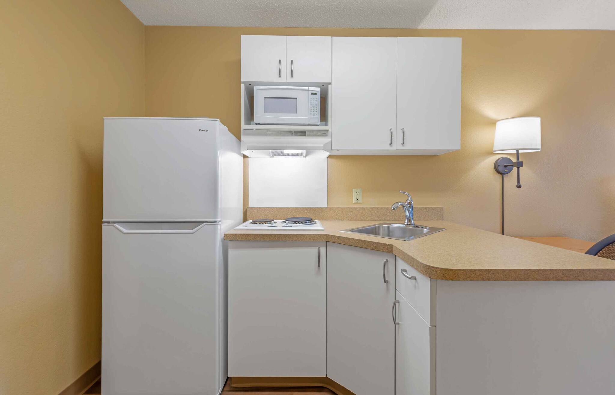 Building Photo - Furnished Studio-Columbia - Laurel - Ft. M...
