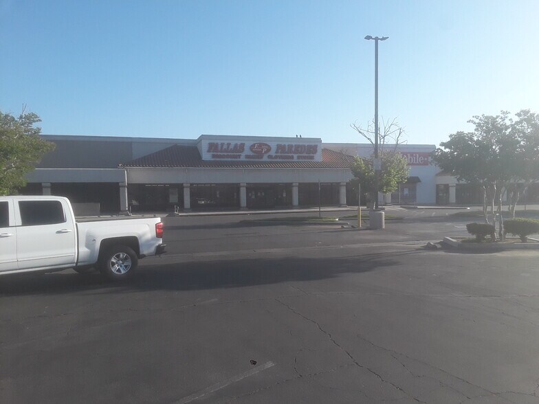 Building Photo - 1503 E Avenue Q6