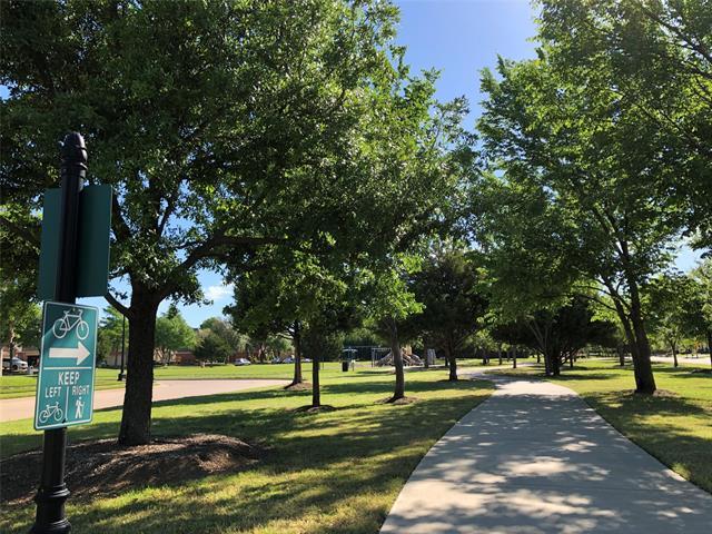 Building Photo - 528 Sandy Ln