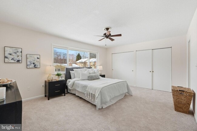 Building Photo - 3233 S Leisure World Blvd