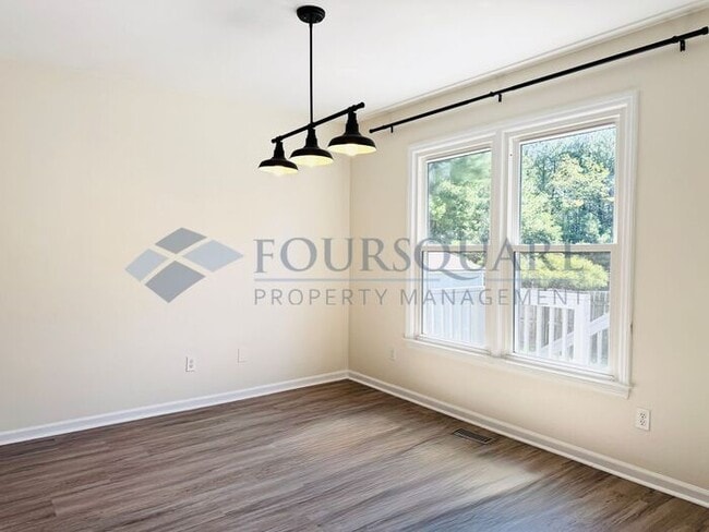 Building Photo - Charming Ranch Home with Large Deck, & Fenced Yard in Raleigh, NC