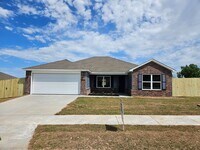 Building Photo - NOW PRE-LEASING Brand New 4 bedroom 2 bathroom home!