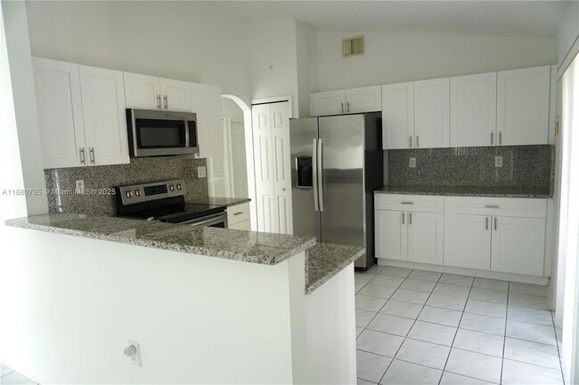 Building Photo - 15770 SW 84th Terrace