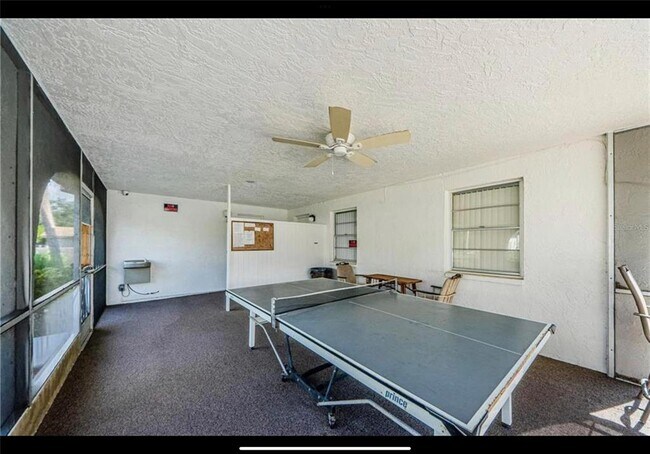 Building Photo - 239 S McMullen Booth Rd