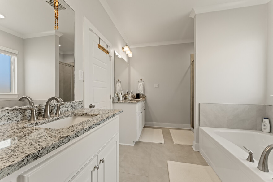 Building Photo - 3145 Creekmere Ln