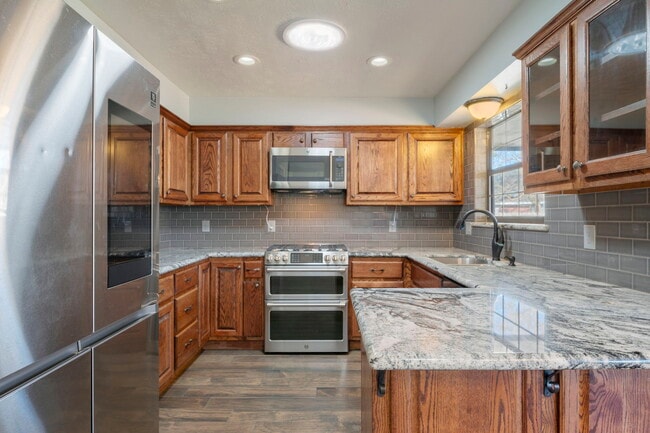 Building Photo - 3250 Callie Cir