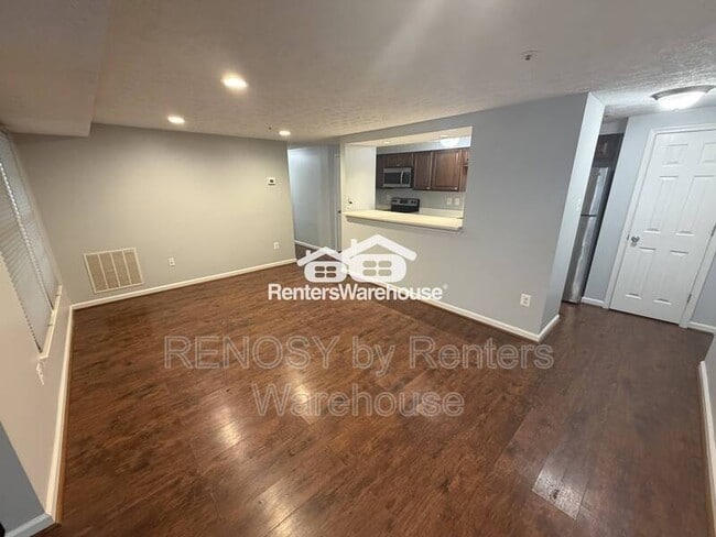 Building Photo - 907 Woodbridge Ct