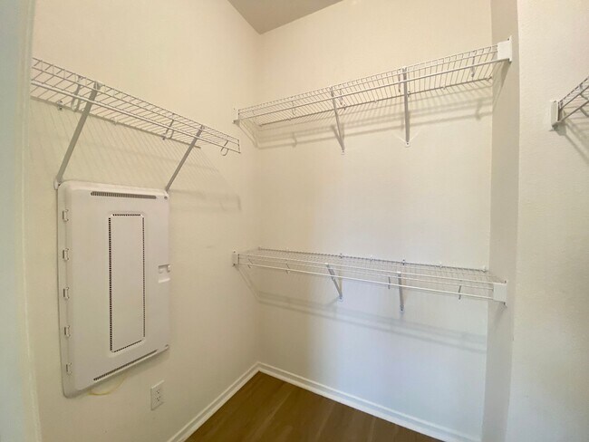 Building Photo - 3 bed, 3.5bath wihtin The Pacific Ridge Community in Oceanside