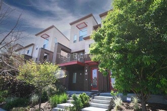 Building Photo - Central Park (formerly Stapleton) Home for...