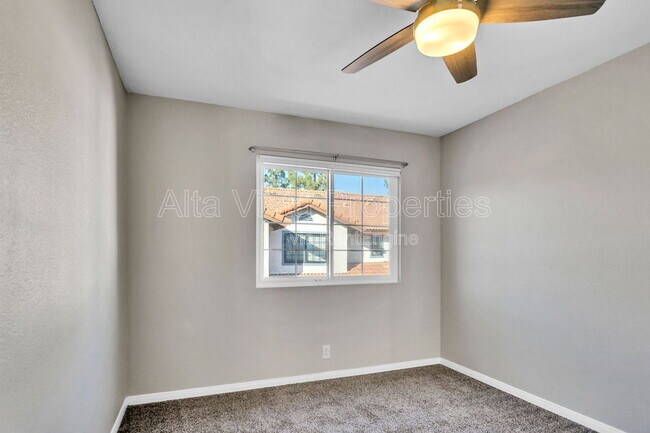 Building Photo - 7960 Mission Vista Dr