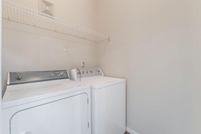 Building Photo - 9000 Las Vegas Blvd S