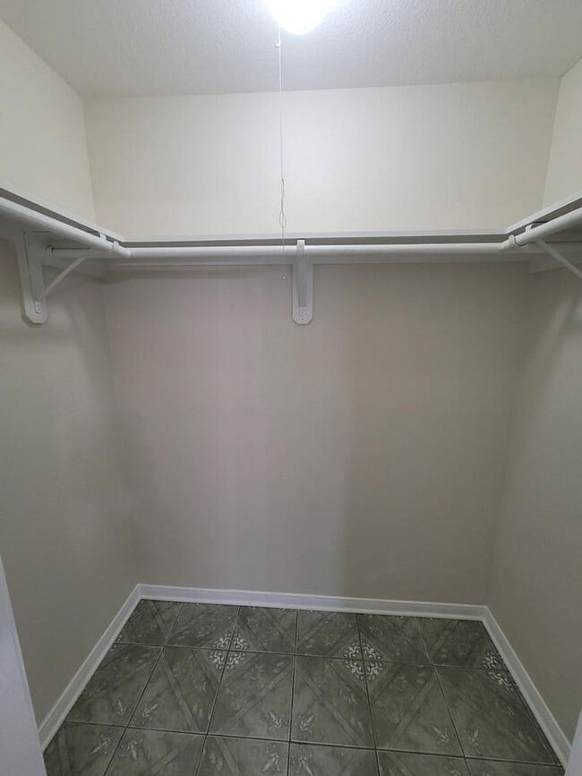 Building Photo - 215 Postoffice St