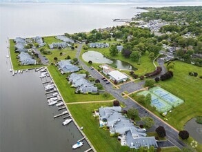 Building Photo - 34 Harbor Dr