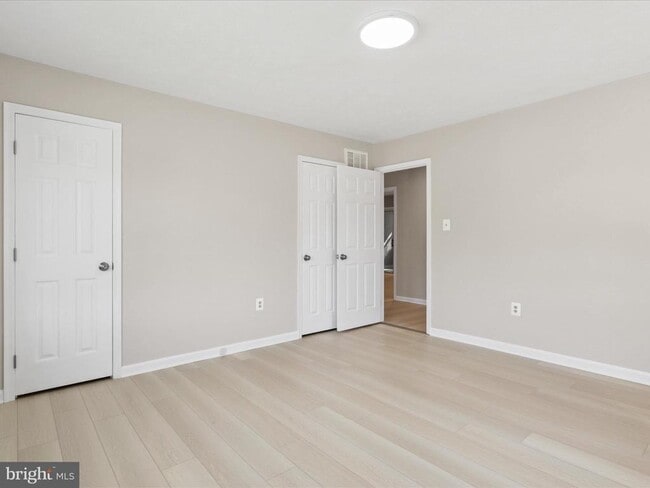 Building Photo - 614 Mt View St