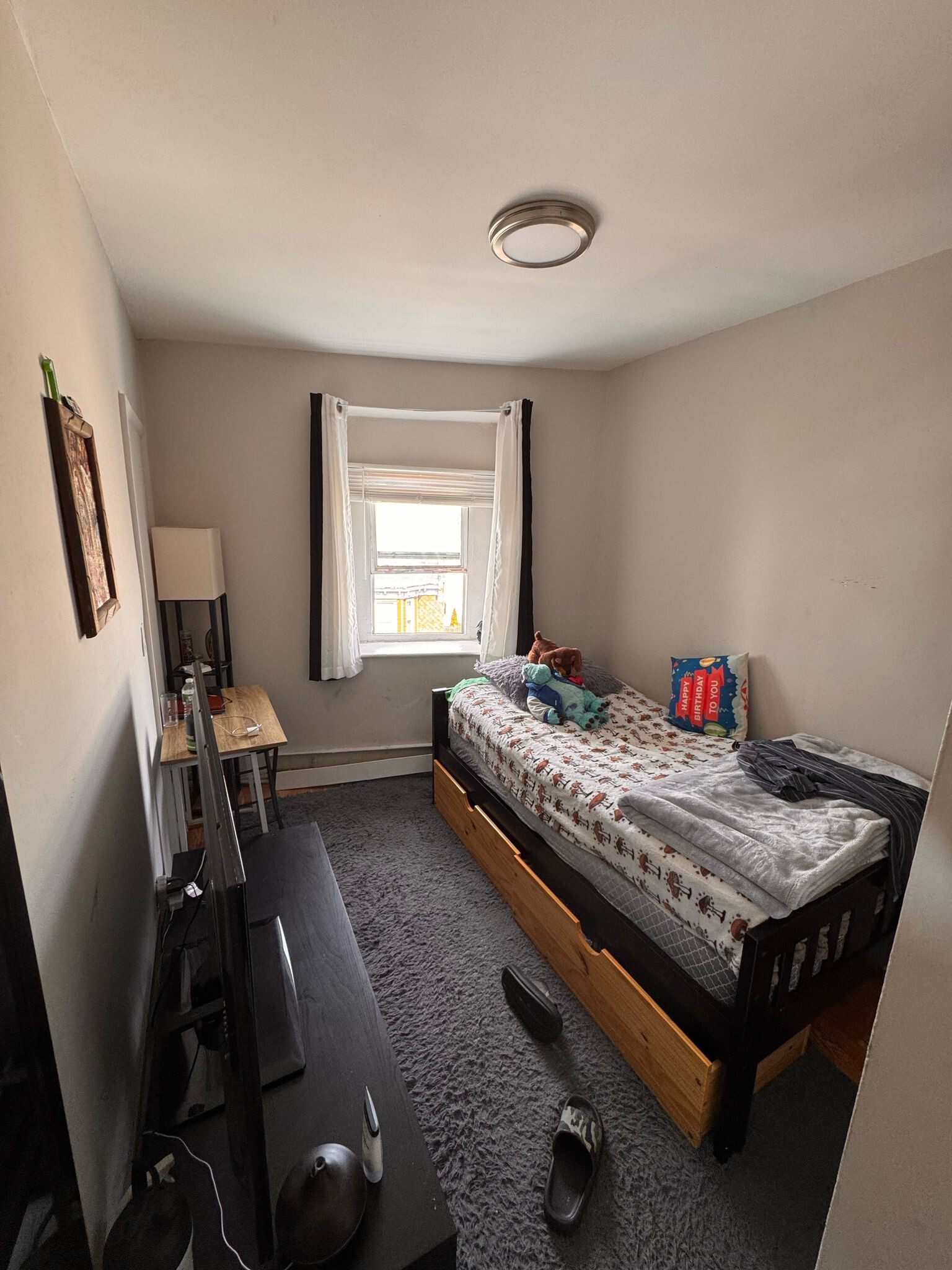 Building Photo - 57 Bennington St