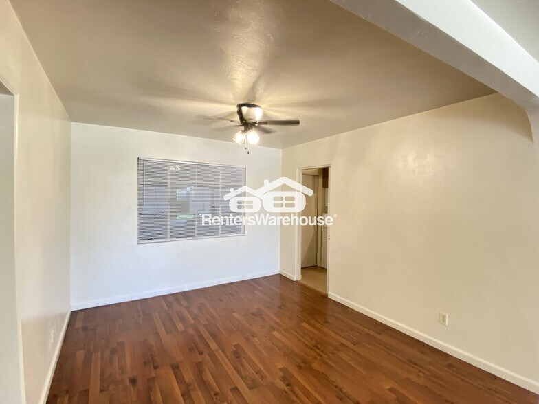 Building Photo - 6140 N 18th Dr