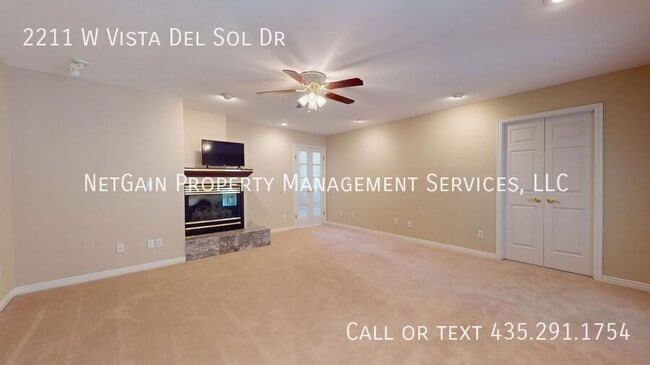 Building Photo - 2211 W Vista Del Sol Dr