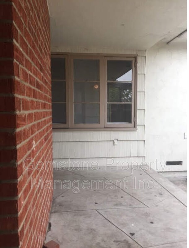 Building Photo - 4938 Art St