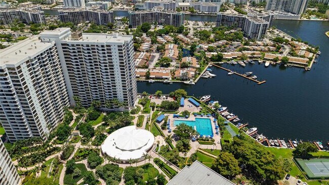 Building Photo - 500 Three Islands Boulevard