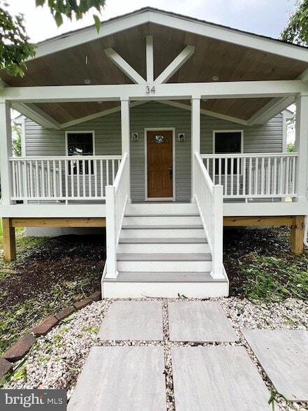 Primary Photo - 34 Hornets Nest Ln