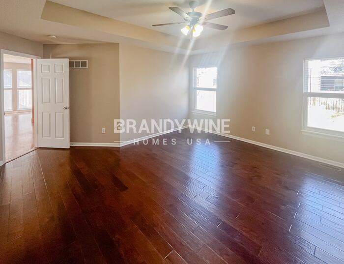 Building Photo - 13313 Redwood Ln