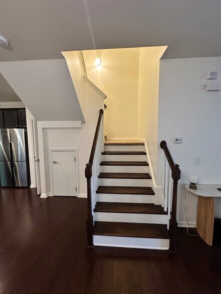 Building Photo - 14 Intuition Cir