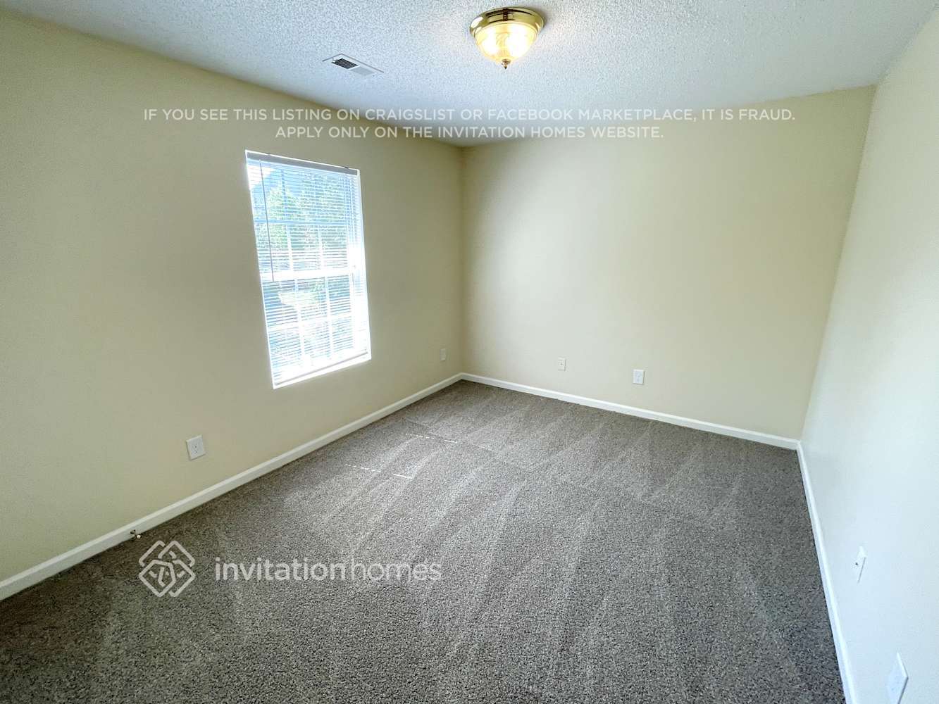 Building Photo - 3811 Cameron Creek Dr