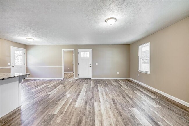Building Photo - 130 Glory Ln
