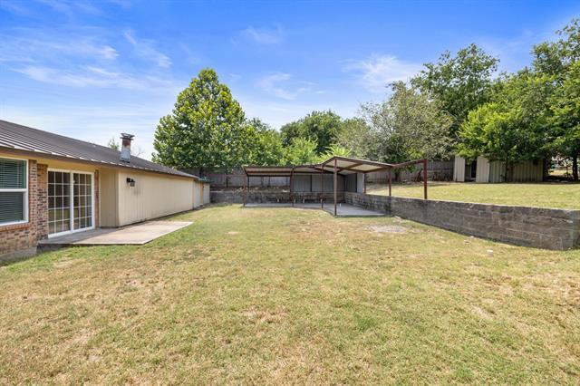 Building Photo - 308 Clearwood Dr