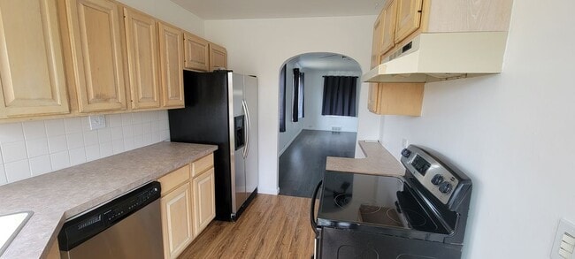 Building Photo - 4701 S Pearl St