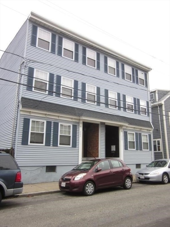 Building Photo - 202 W 9th St