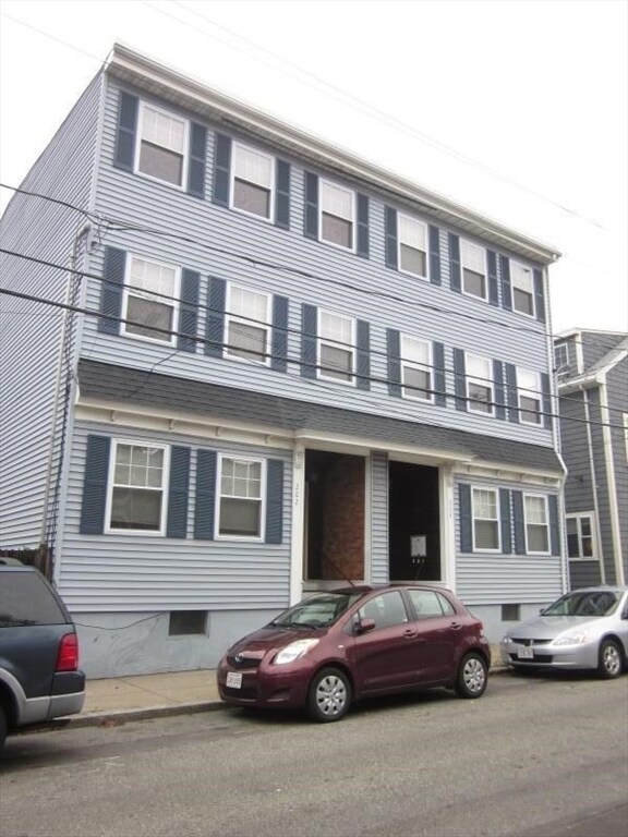 Primary Photo - 202 W 9th St