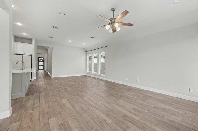 Building Photo - 2527 Alder Wood Ln