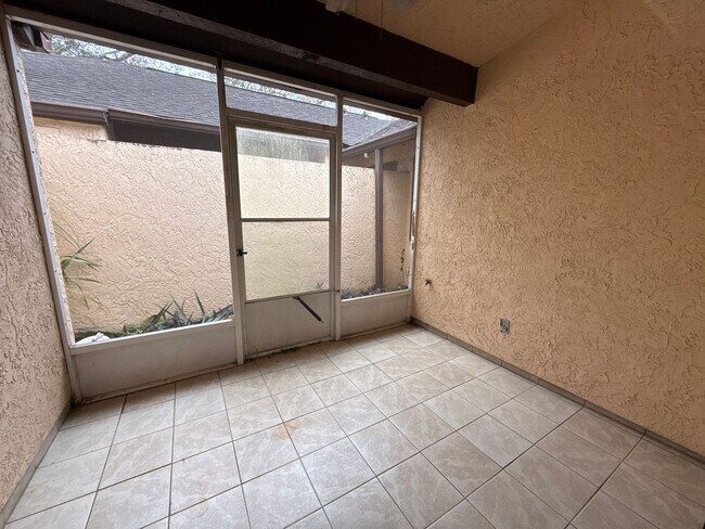 Building Photo - *** NOT  available for show until MID APRIL ***Easy Maintenance 2 Bedroom 2 Bath!