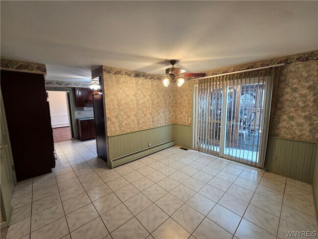 Building Photo - 2287 Long Rd