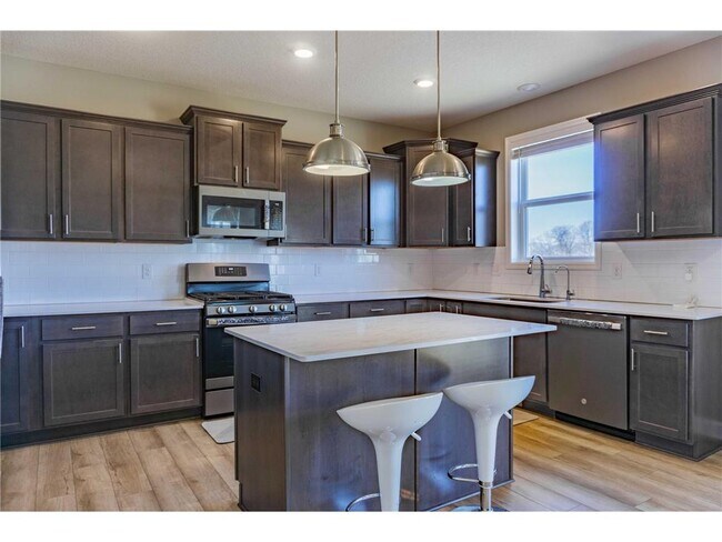Building Photo - 1574 Edgebrook Ln