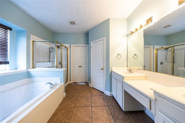 Building Photo - 2917 Osage Ln