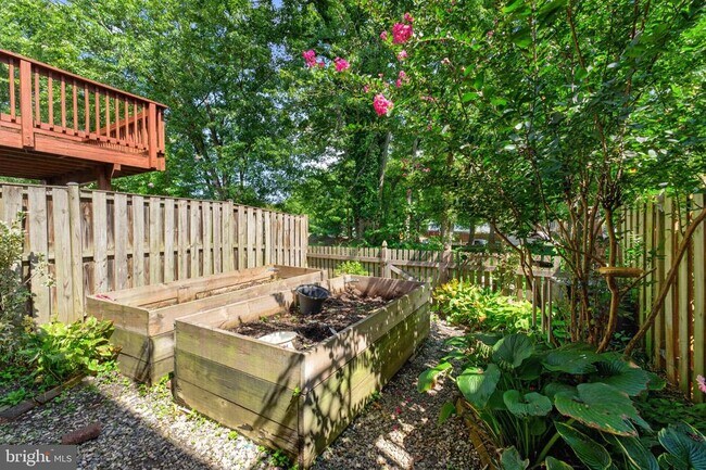 Building Photo - 7105 Dijohn Ct Dr