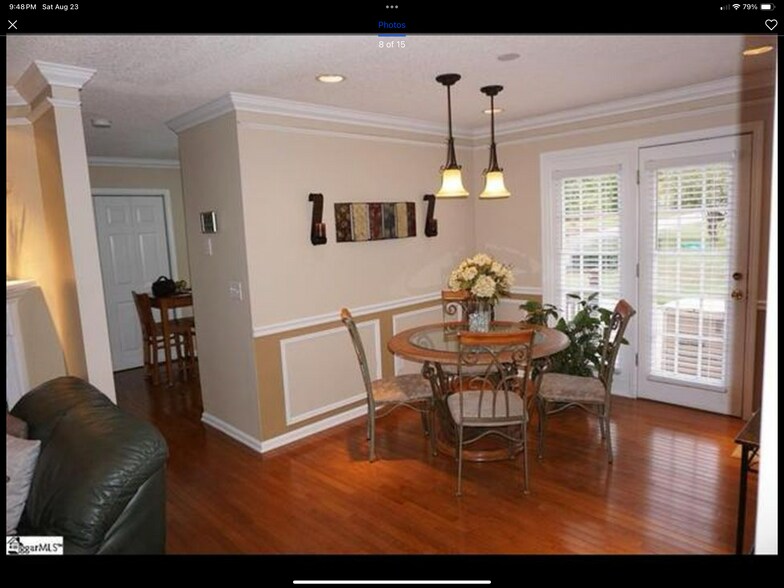 Building Photo - 395 Beechwood Dr